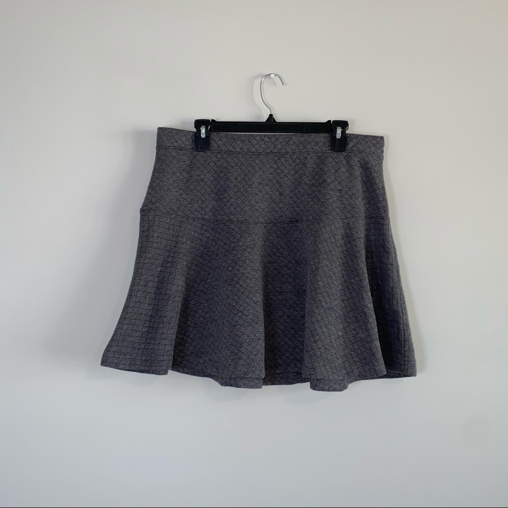 Old Navy Gray Quilted Zip Skater Skirt